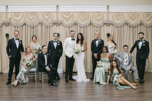 Vanity Fair style bridal party