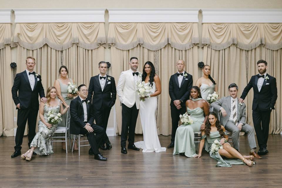 Vanity Fair style bridal party
