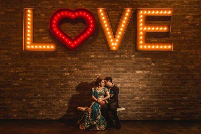 Love Wall