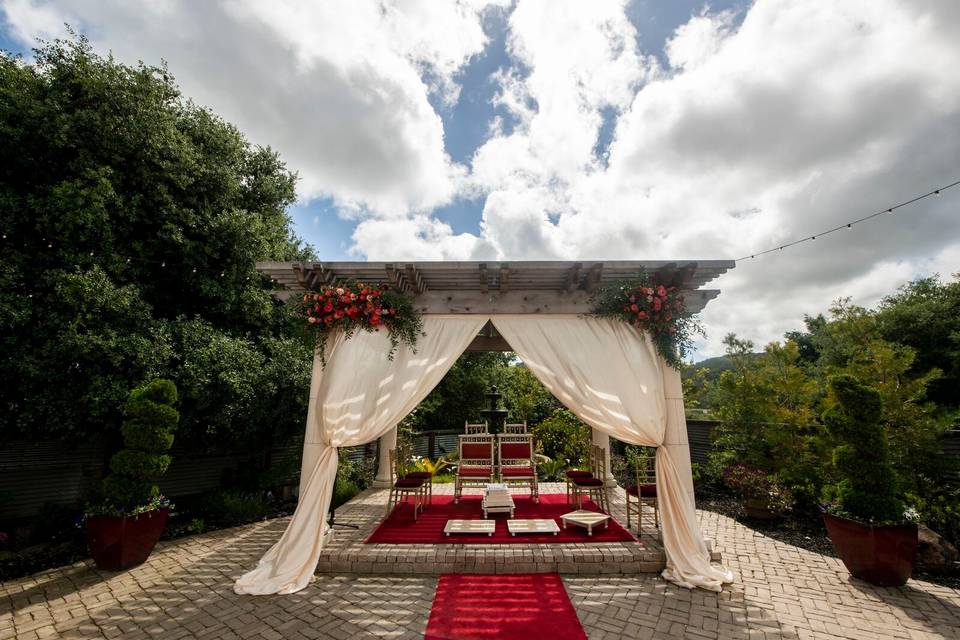 Ceremony Patio