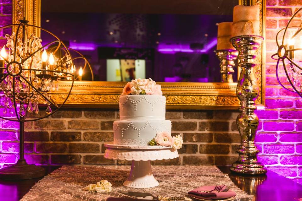 Cake table