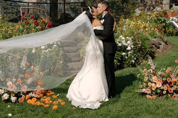 Hood River Wedding