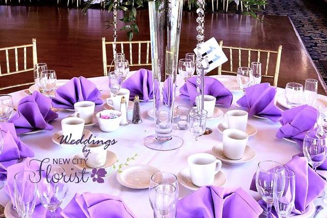 Purple decor theme