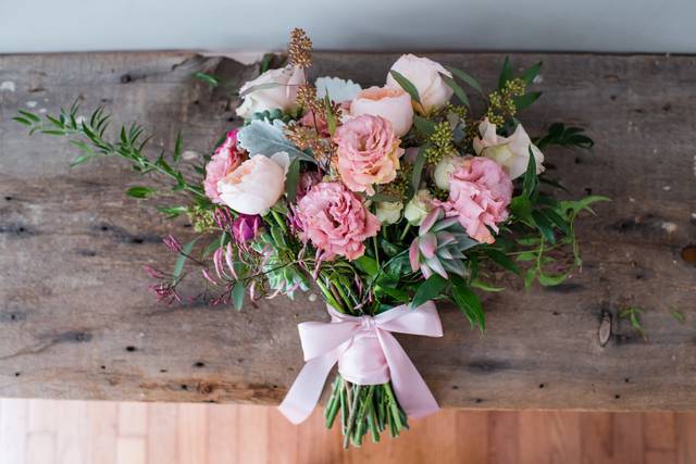 Poppies & Twine Floral Design - Flowers - Yarmouth, ME - WeddingWire