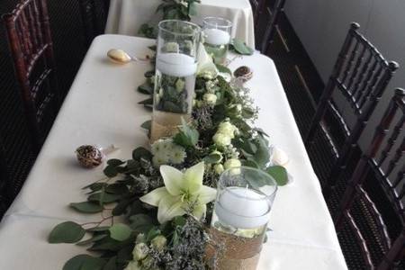 A Simple Centerpiece, Charleston SC