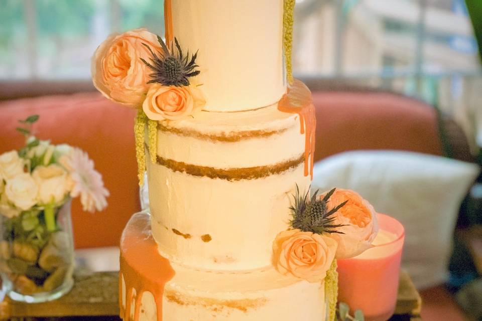 Elegant cake