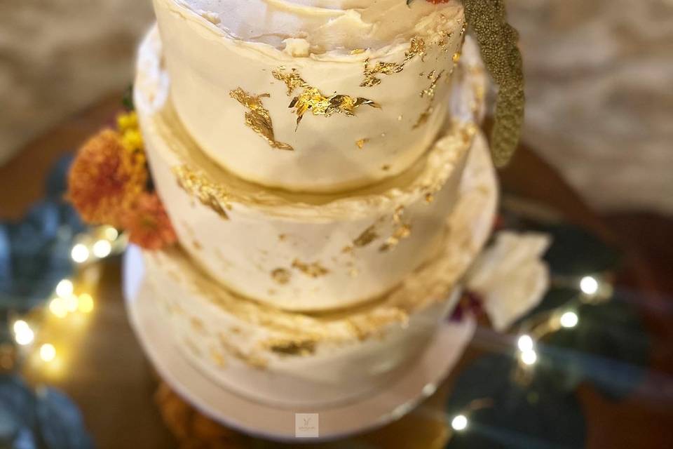 Rustic fall inspired cake