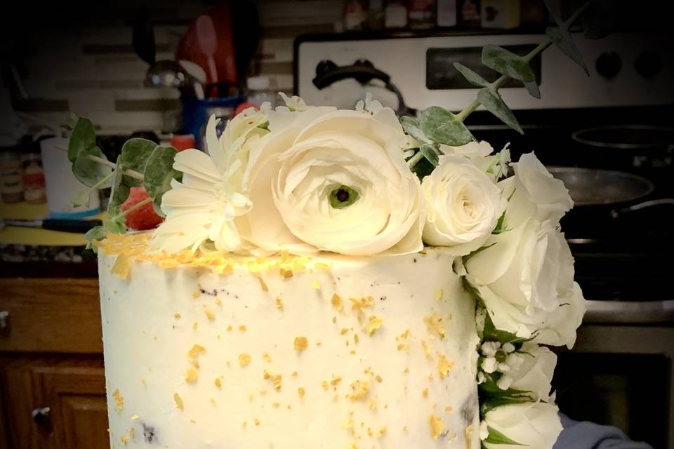 Barrel cake with cascading florals