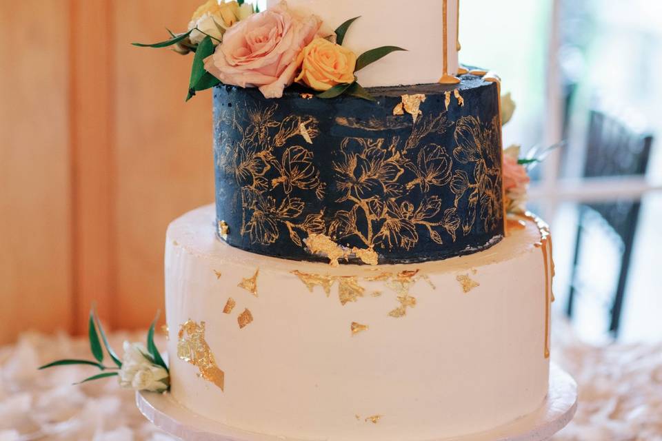 Modern Wedding Cake