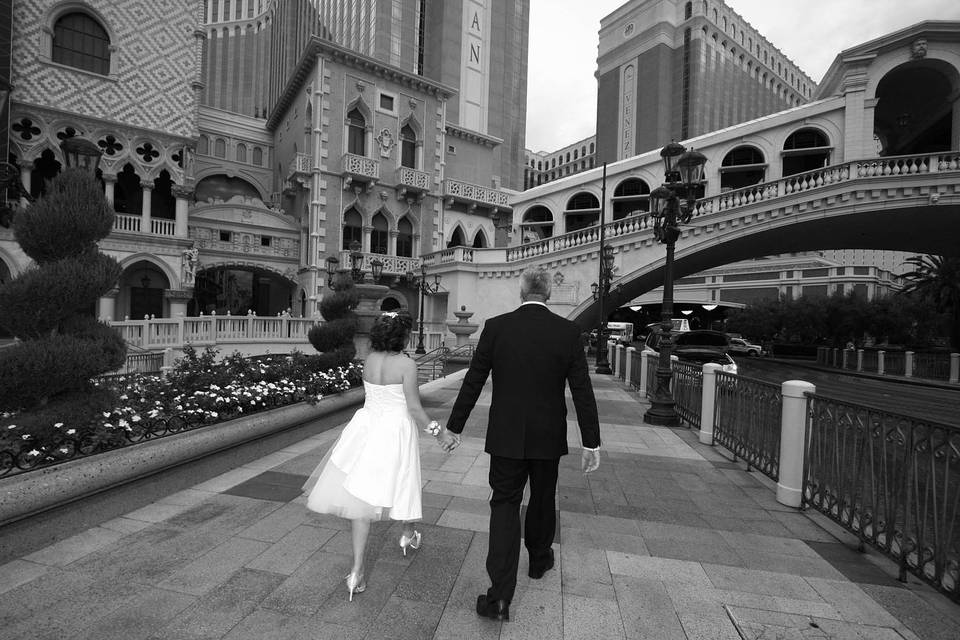 Affordable Las Vegas Wedding Photography