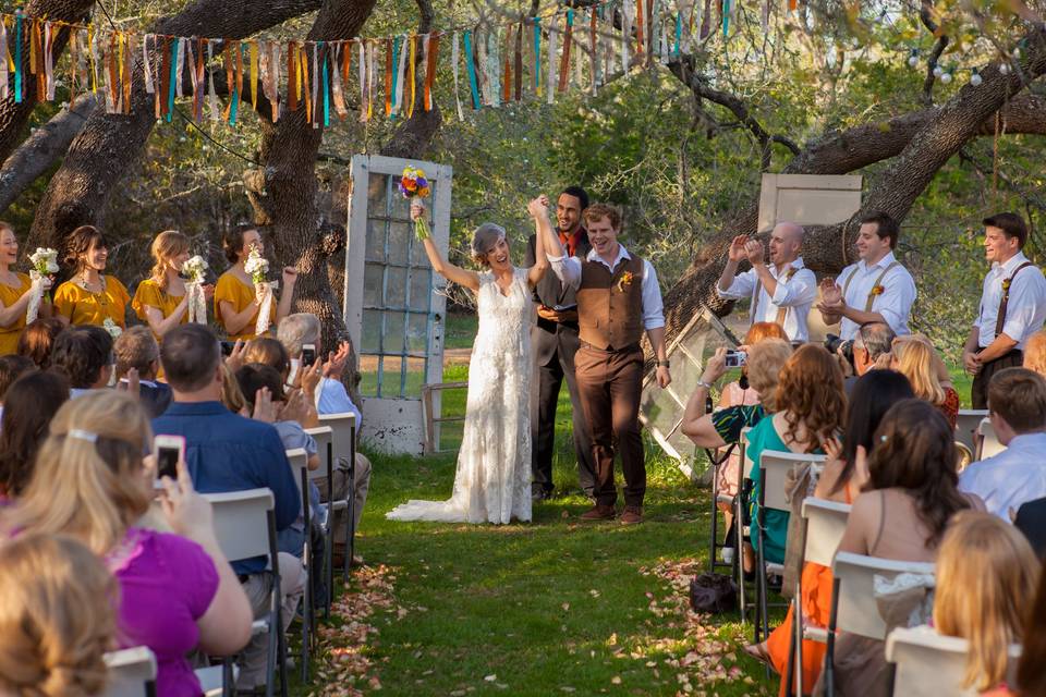 Wedding ceremony | Photo Credit: Wildflower Barn Photography