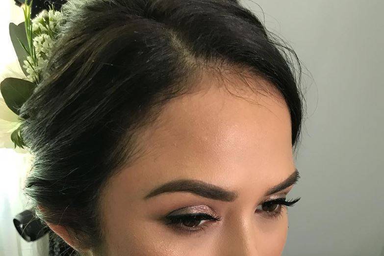 Defined brows