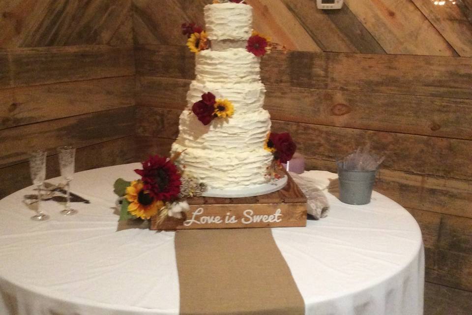 Multiple layered wedding cake