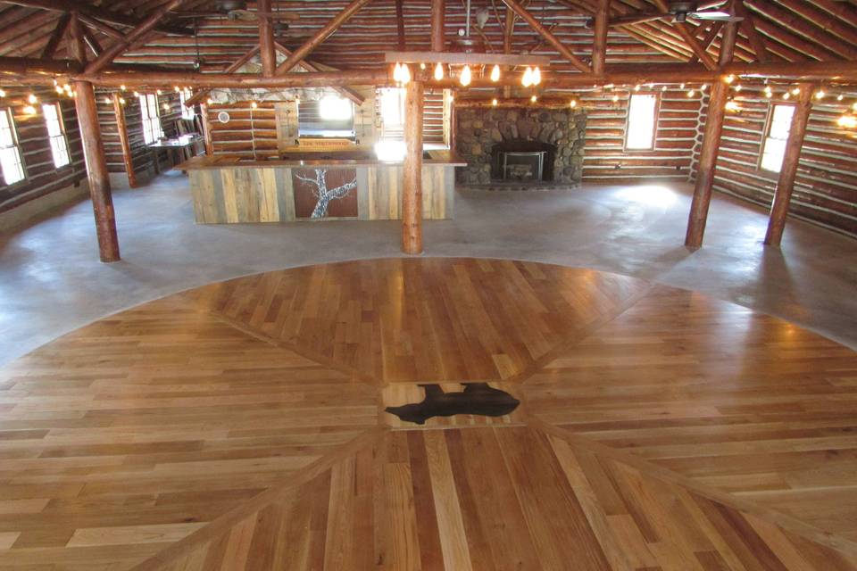 Circular dance floor