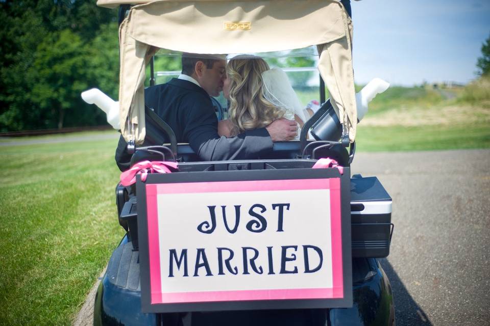 Kiss in the golf cart