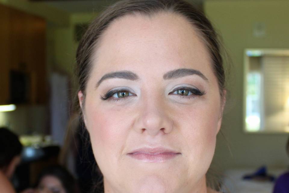 Bridesmaid makeup