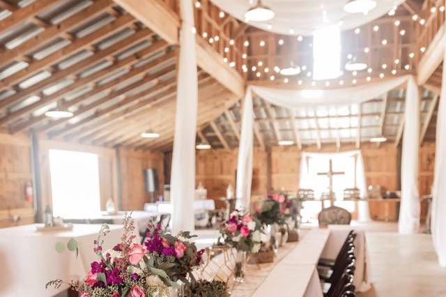 Valley View Barn Wedding Venue