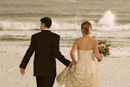 beach wedding photography