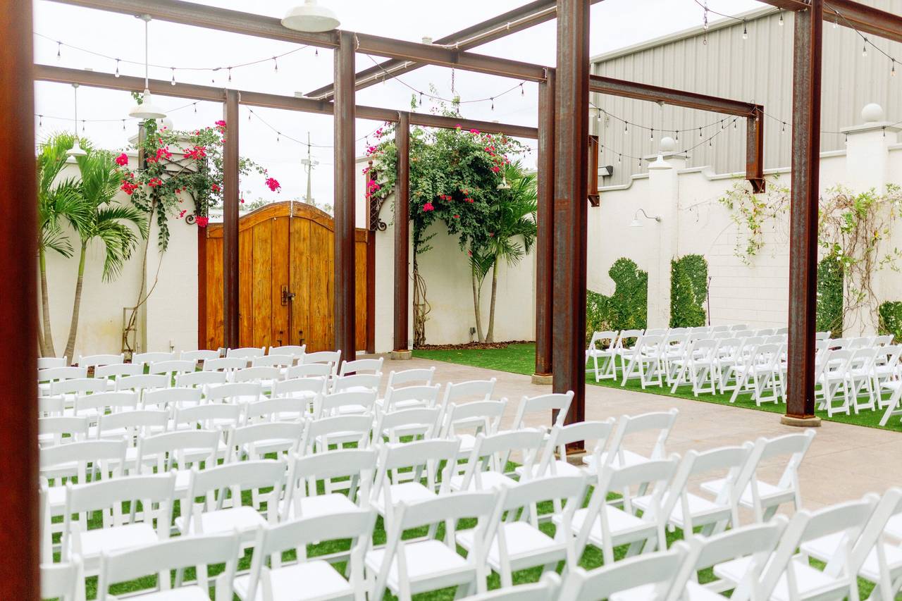 Venue 650 - Historic Weddings - Winter Haven, FL - WeddingWire