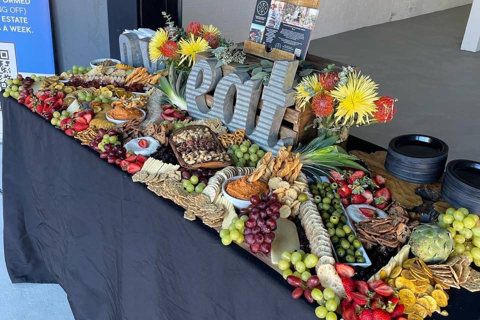 Grazing table display