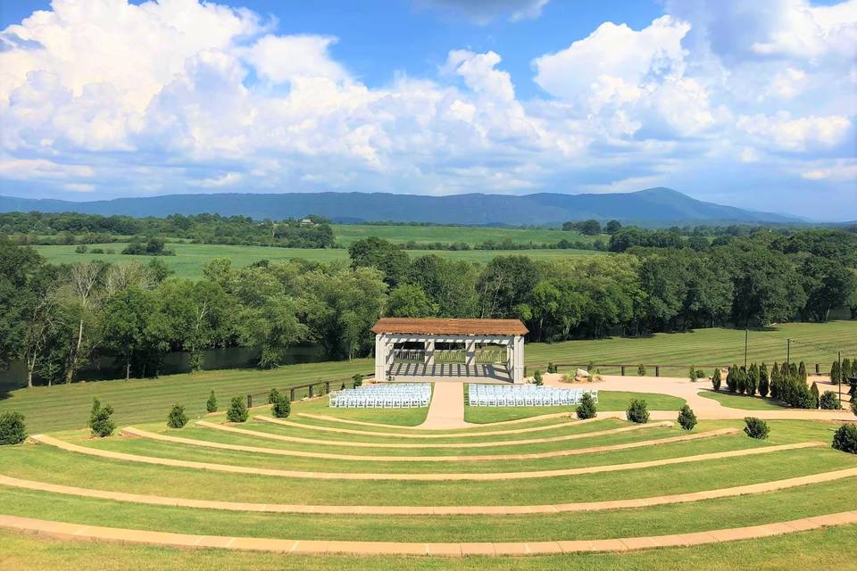 Outdoor ceremony site