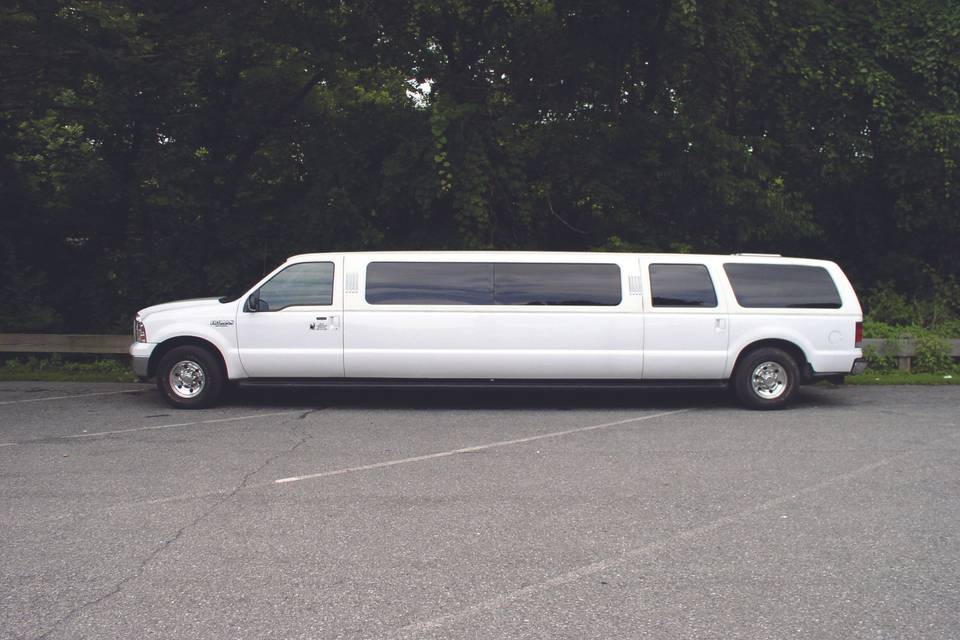 J & J Luxury Transportation