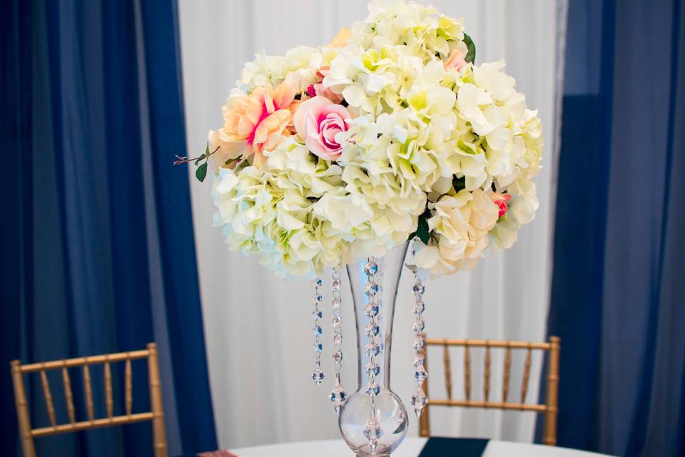 Floral centerpiece