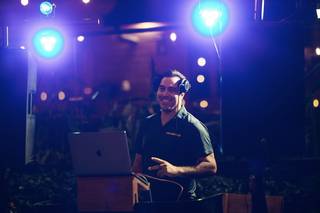 Costa Rica-DJ