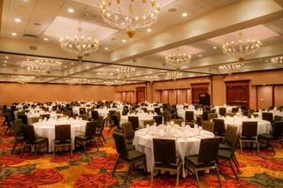 DoubleTree by Hilton Hotel St. Louis - Chesterfield