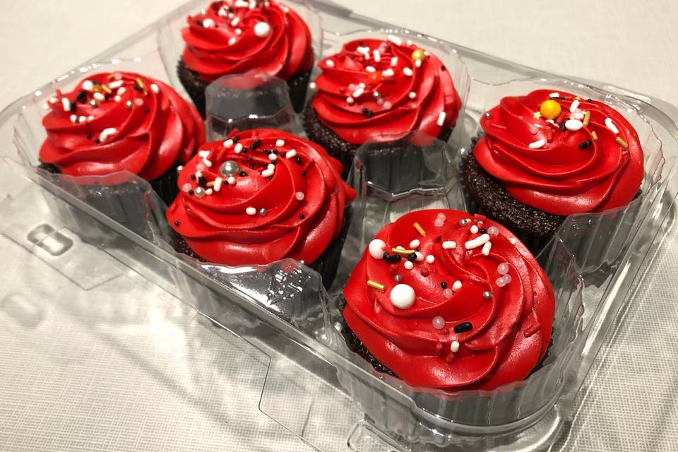 Cupcakes in red