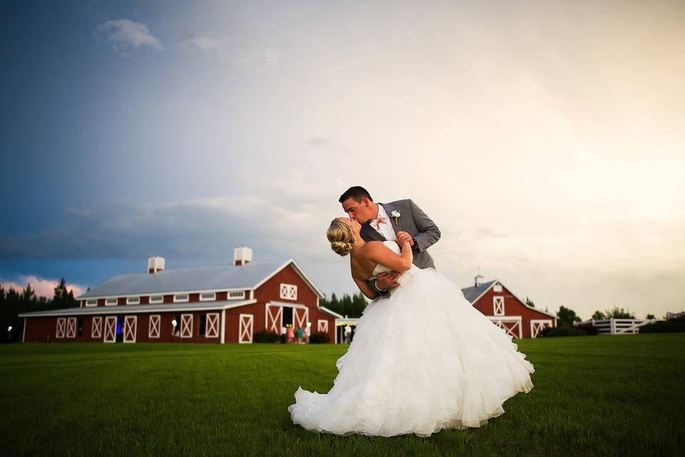 Southern Farm Wedding Venue!