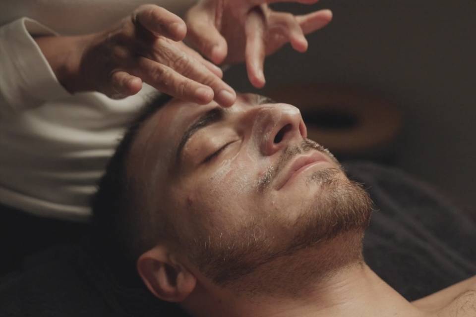 Men's Custom Facial