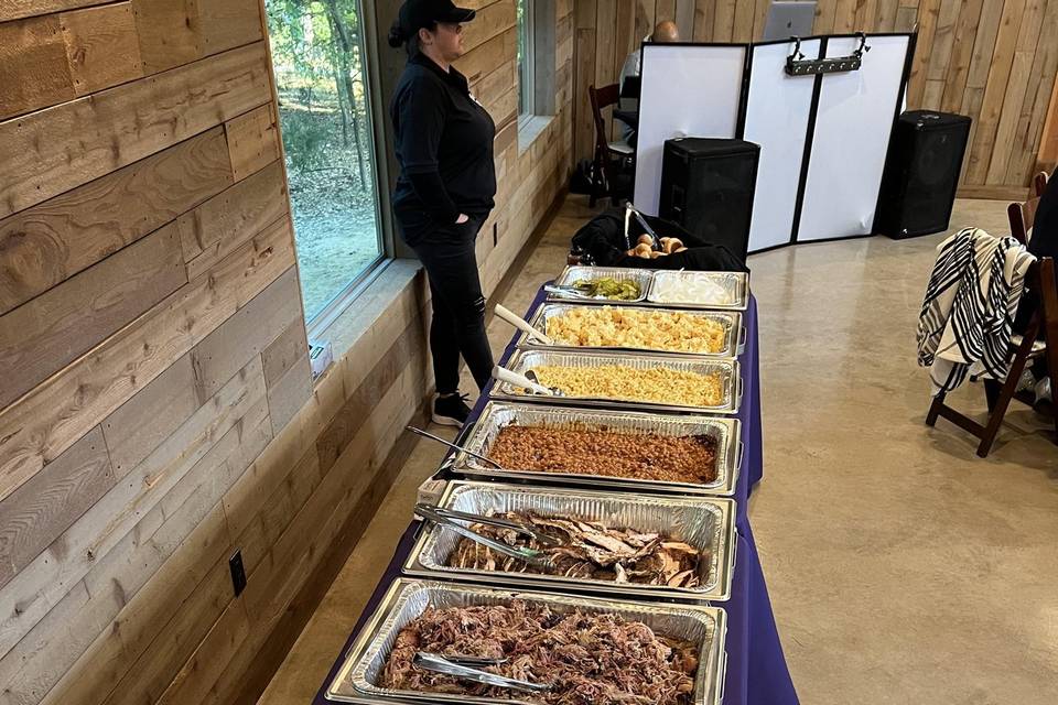 Wedding Setup Whispering Oaks