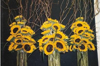 Beautiful Sunflower Centerpiece