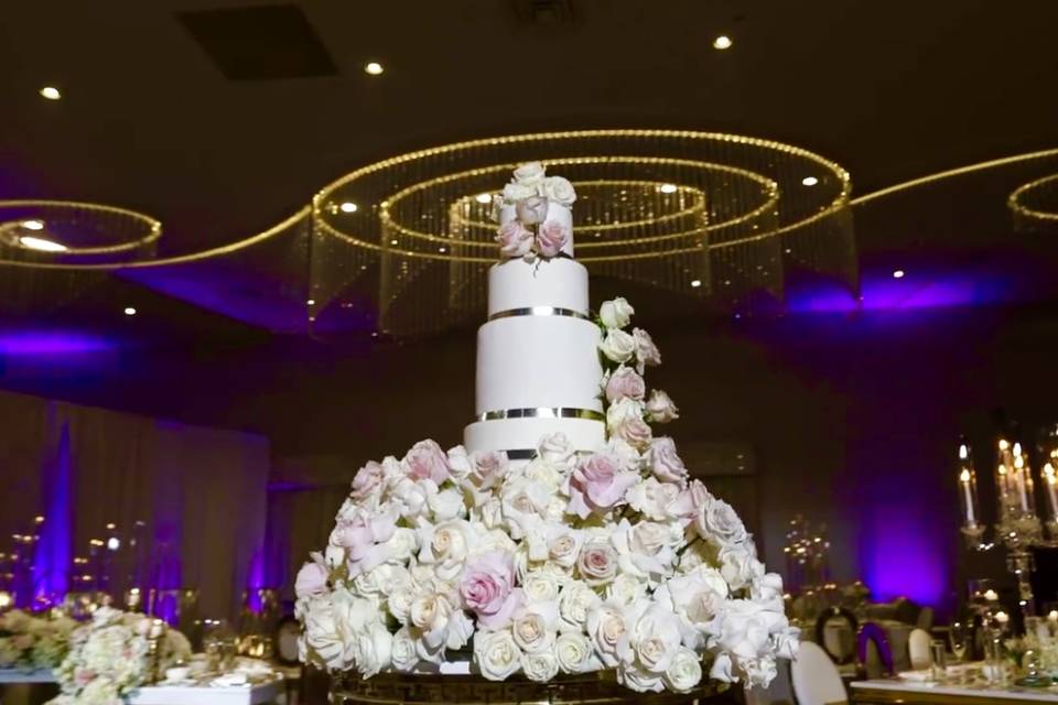 Luxury Floral Cake stand