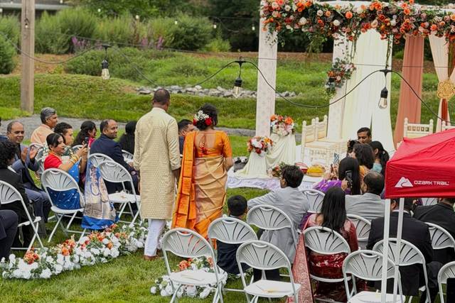 Outdoor Wedding Ceremony