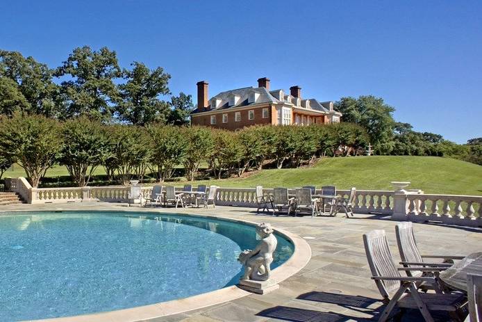 Pool and pool house