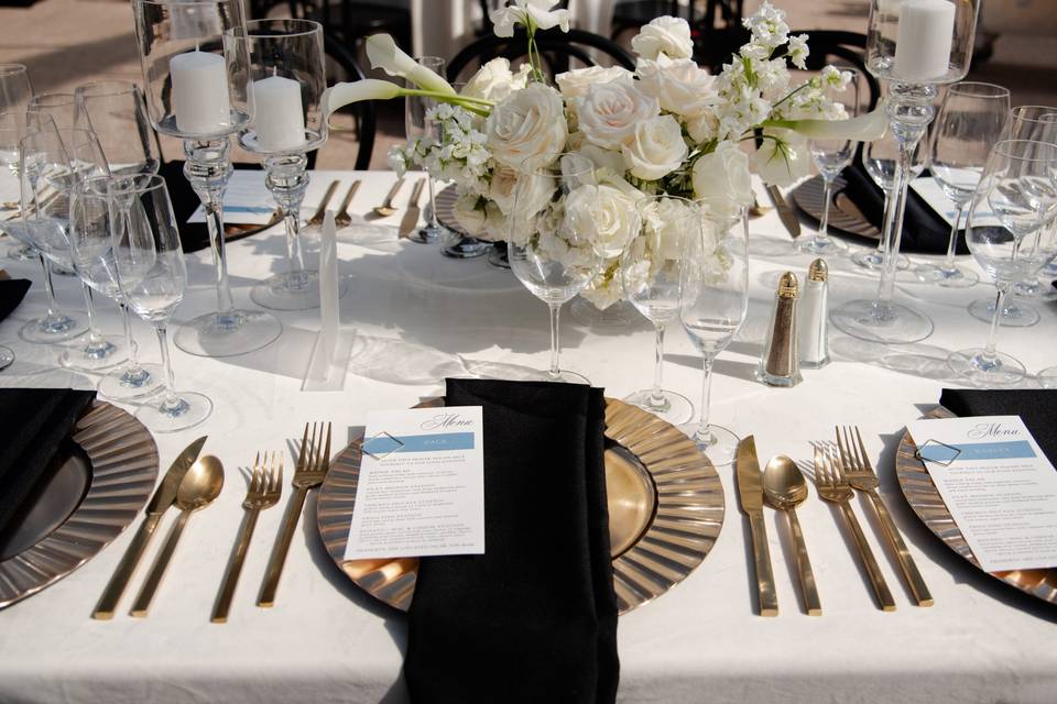 Dinnerware and linens