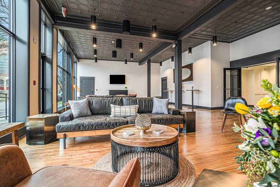 The Lounge