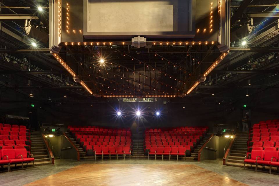 Hangar Theatre