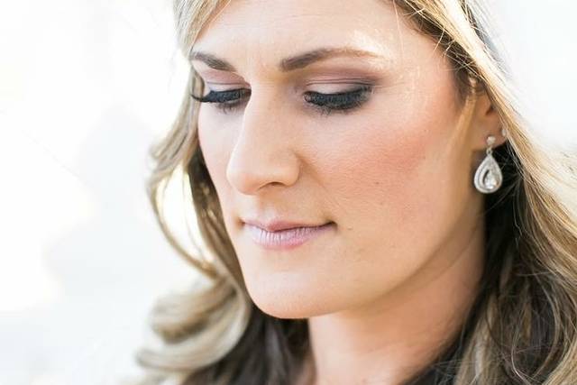 Lips to Lashes