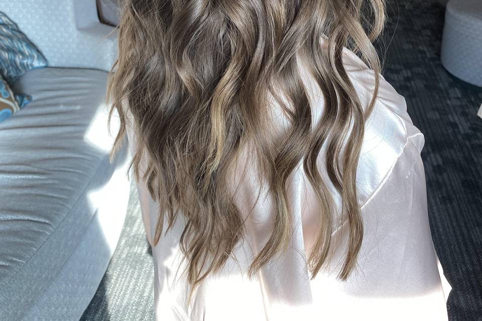 Side twist and waves