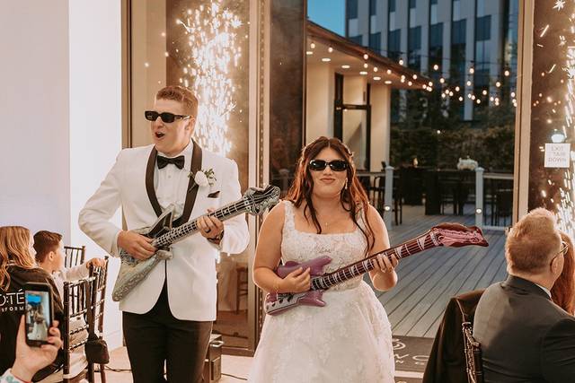 Guitar Hero Entrance