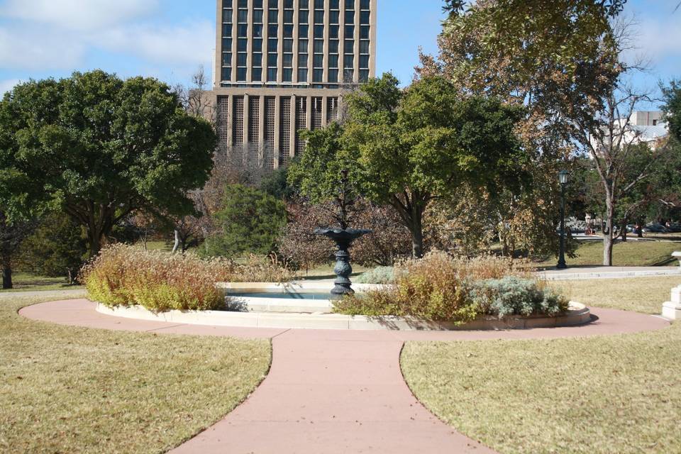 Fountain at the Texas State Capital in Austin, TX- FREE