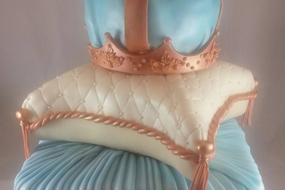 Pillow cake