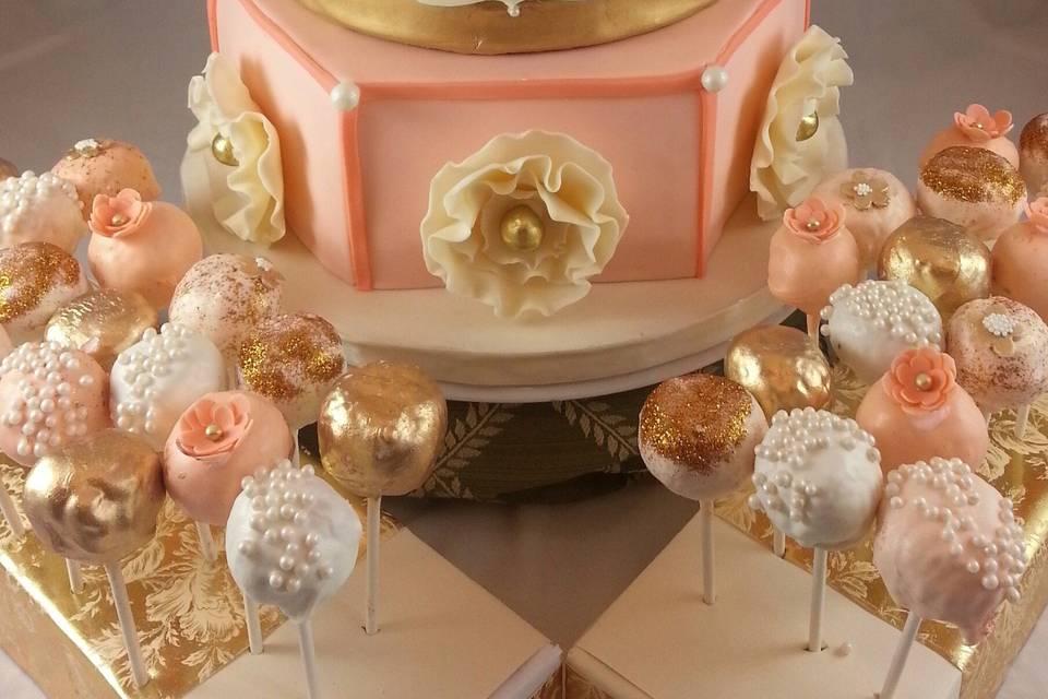 Gold and pink cake