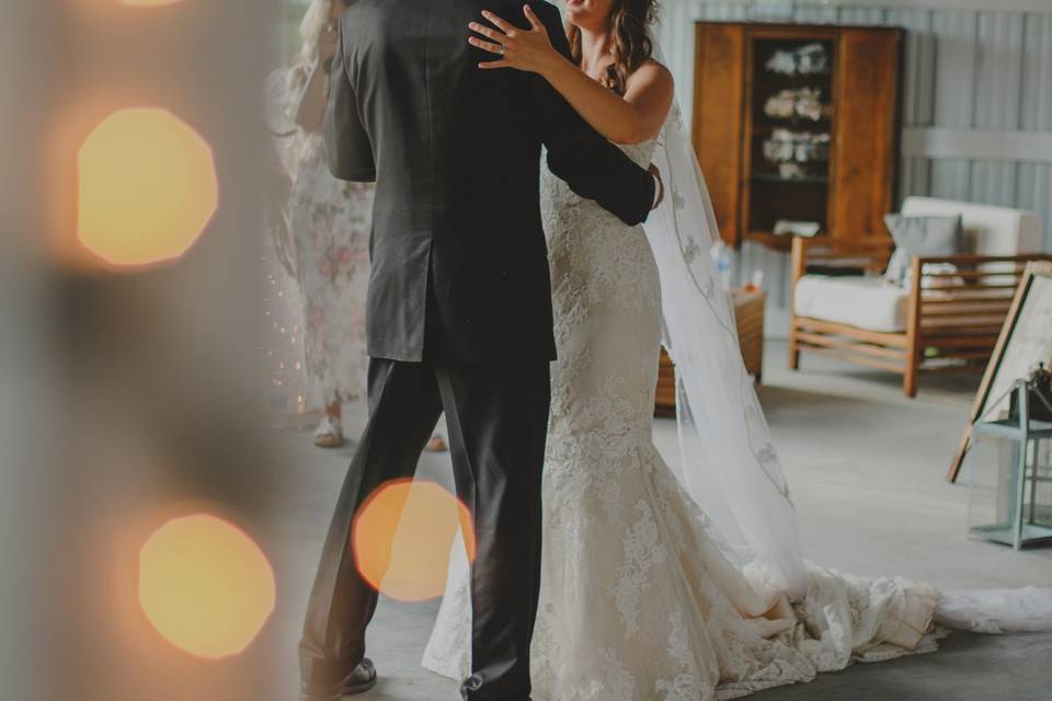 Father and daughter dance