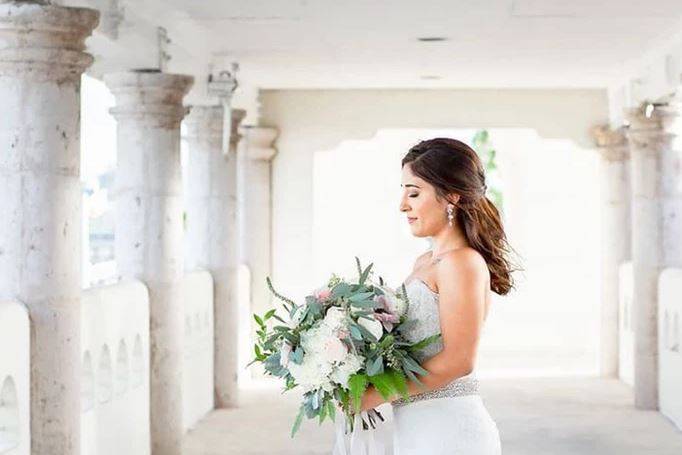 A bride with bouquet