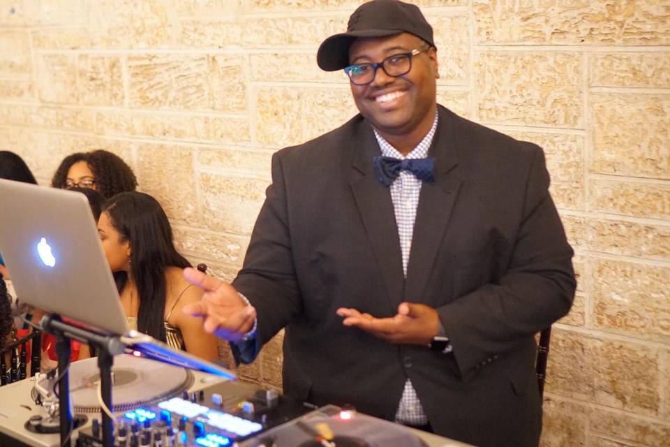 DJ Flowzzz In The Mix!