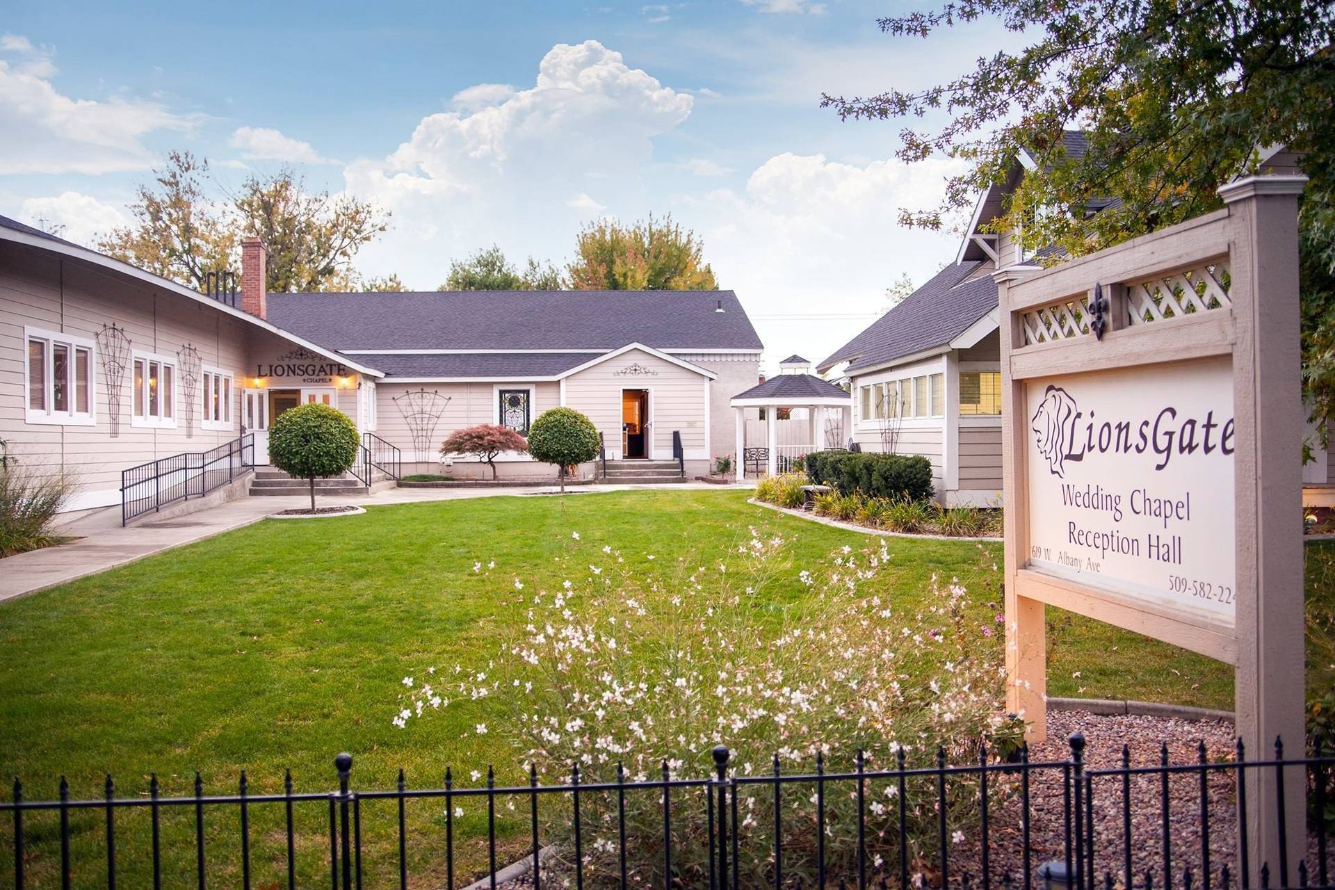 LionsGate Chapel Church & Temple Weddings Kennewick, WA WeddingWire